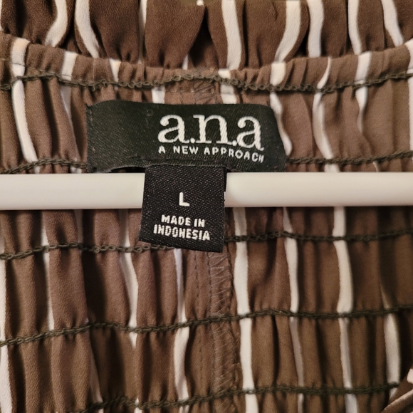 ANA Stripped White and Olive Blouse Large - Picture 3 of 4